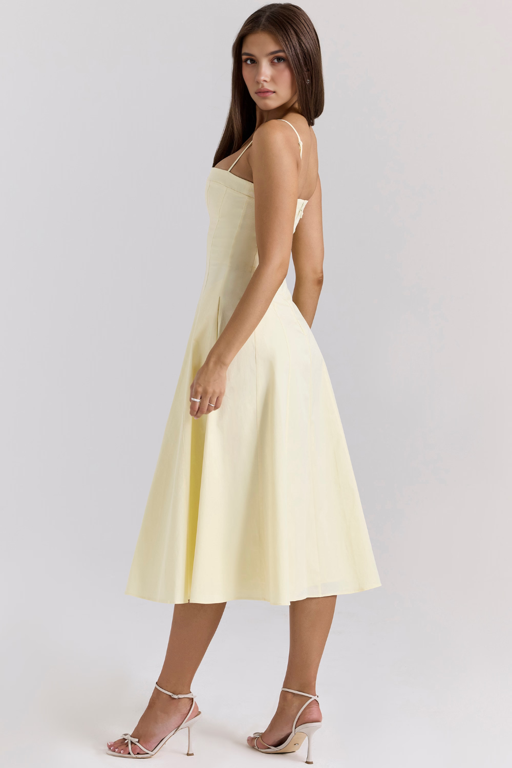 Vestido Midi Yara